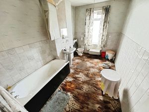 Bathroom- click for photo gallery